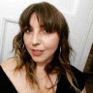 Meet your Posher, Ana